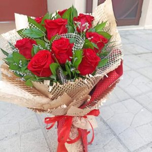 Сияна 9 червени рози